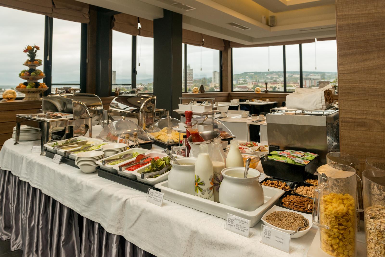 Radisson Red Otel