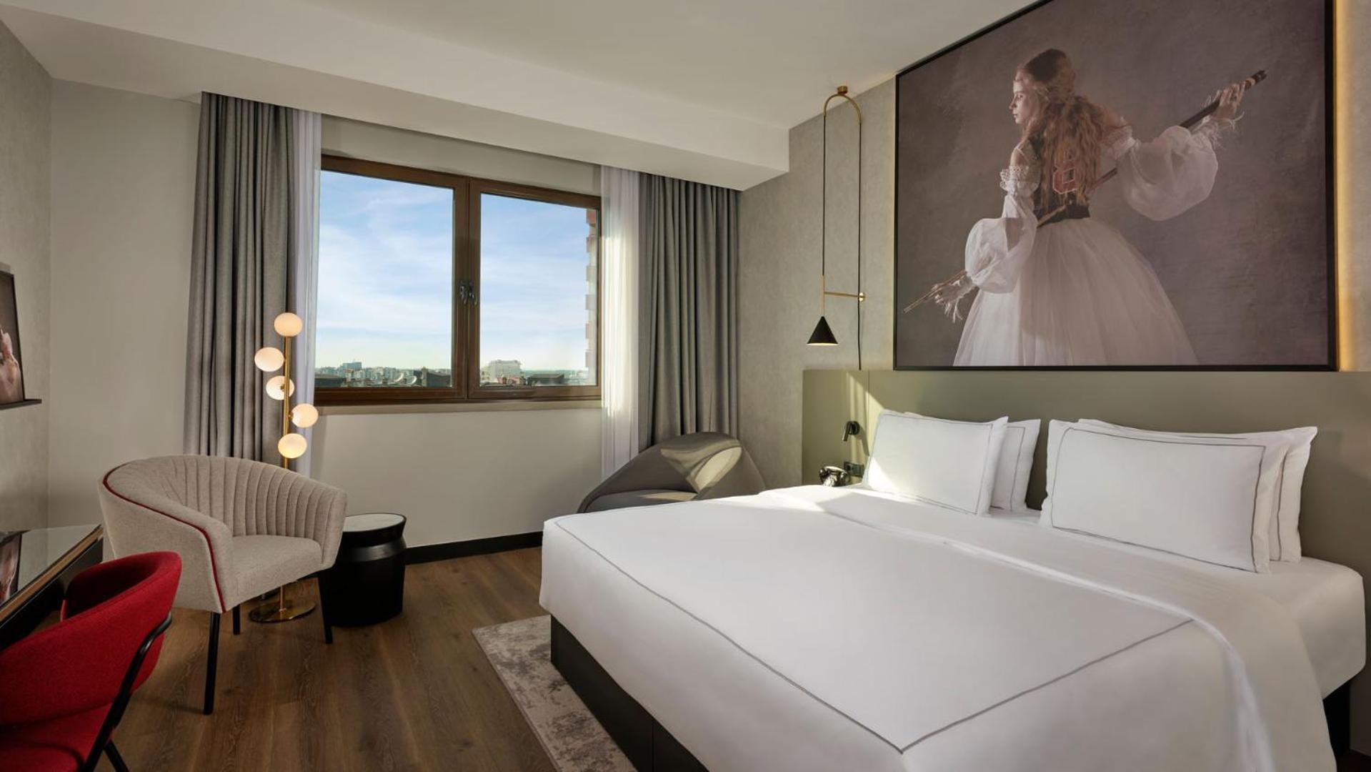 Radisson Red Hotel Belgrade