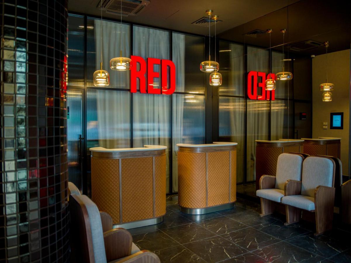 Radisson Red 4*