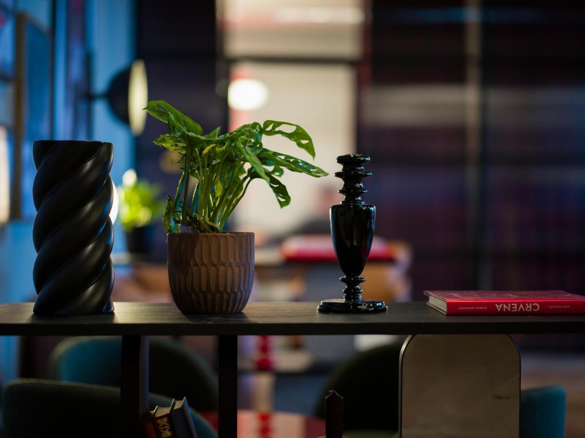 Hotel Radisson Red 4*